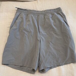 Men's Lululemon Gray workout Shorts
